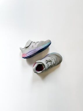 New Balance Toddler Sneakers Size 8 Gray Rainbow